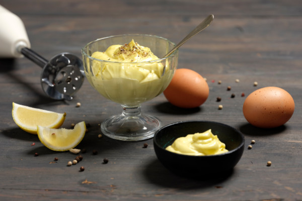Recette de mayonnaise maison - Délicieuse et rapide à préparer