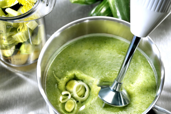 Soupe de courgettes et poireaux